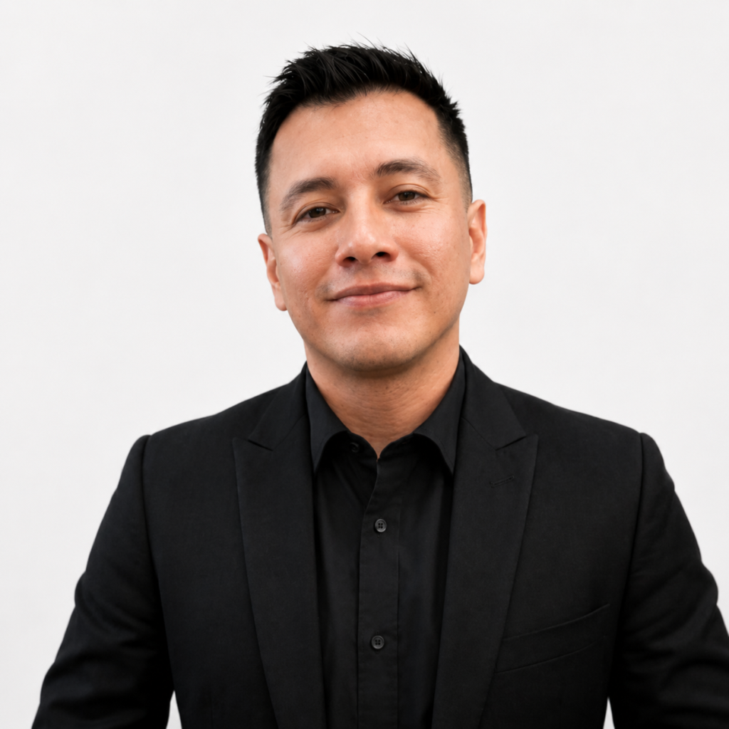 Ing. Damián Neptaly Zambrano Loor